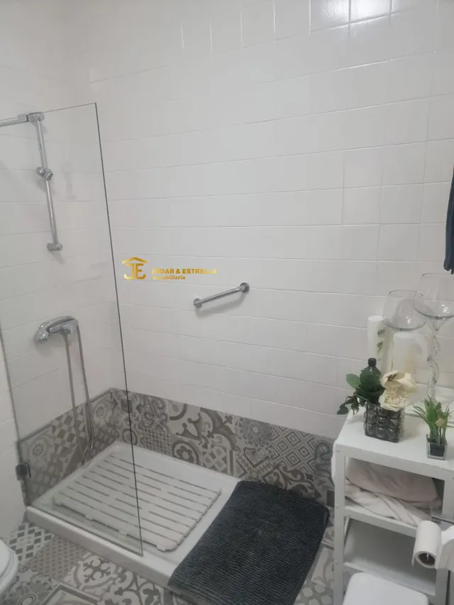 CASA DE 5 DORMITORIOS EN ZARZADILLA DE RAMOS. — 46