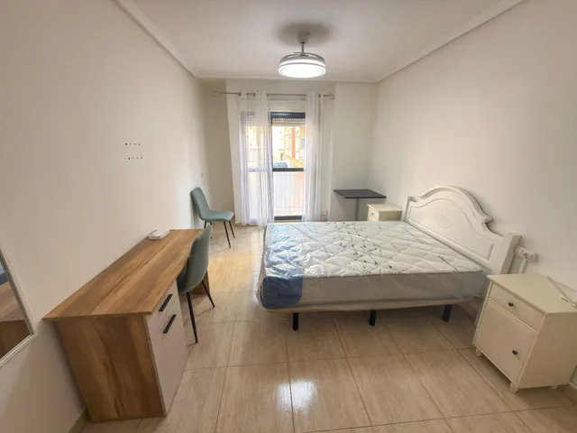 Piso en Orihuela — 3