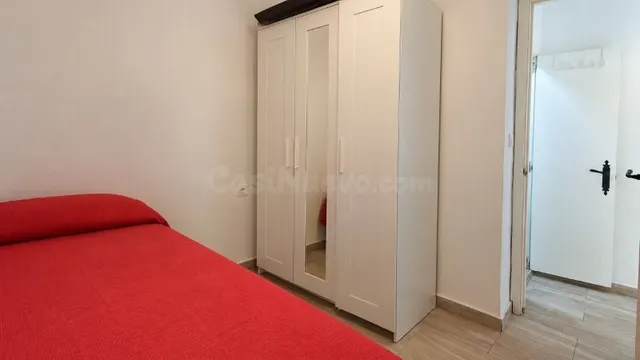 PISO EN VENTA EN AVENIDA CARLOS HAYA, TEATINOS – MÁLAGA - foto 3