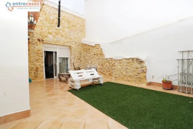 CASA INDEPENDIENTE EN EL CENTRO DE SAGUNTO — 3