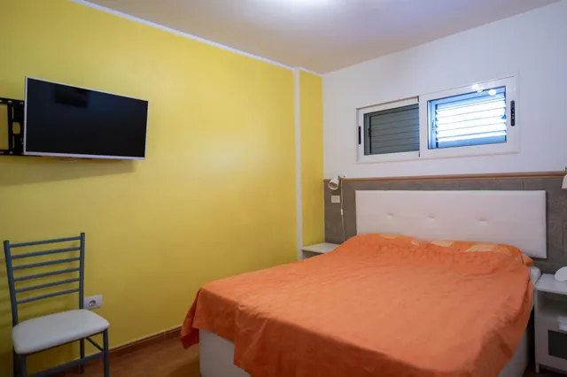 Atractivo apartamento en una ubicación céntrica de Playa del Inglés – con vistas a la piscina — 31