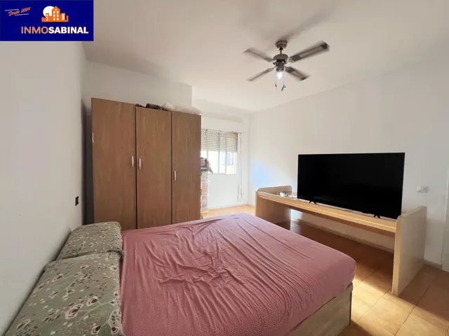 Amplio Piso en El Puerto de Roquetas de Mar - ¡Cerca del mar! — 18