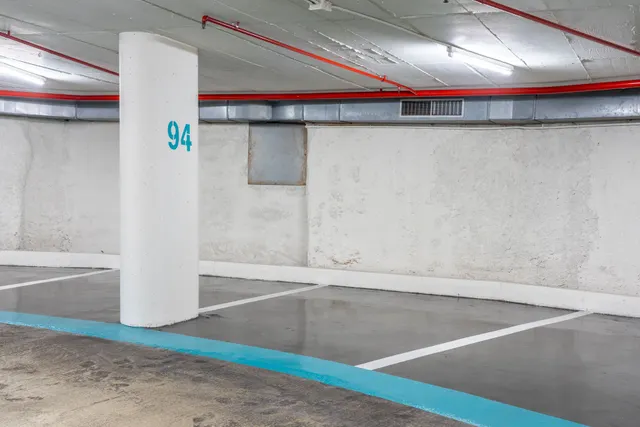 Parking 12m² en alquiler - Barcelona — 37