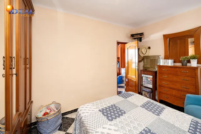 ESTUPENDO PISO EN ZONA VERGELES-ZAIDIN. — 13