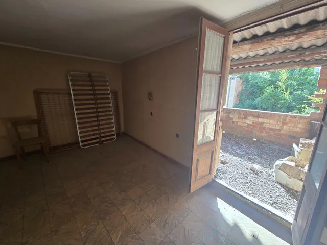 Oportunitat al centre de Tàrrega: Casa per reformar amb terrassa, pati i gran potencial — 14