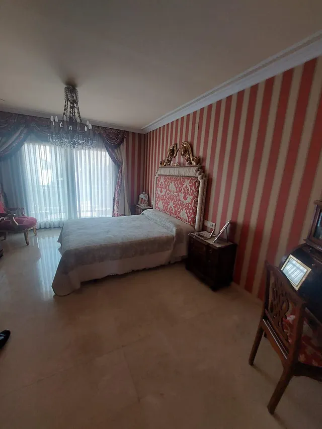 CHALET EN RUISEÑORES. — 24