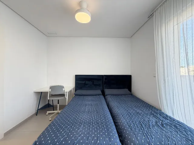 Casa 3 habitaciones 197m² en venta - Aguas Nuevas — 44