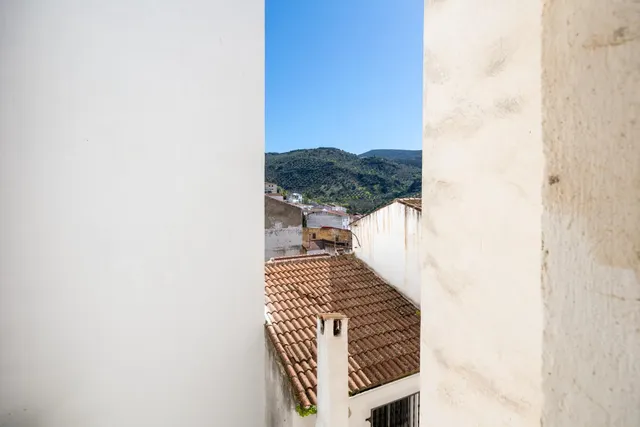 Estupendo dúplex para reformar a tu gusto en Algarinejo — 42