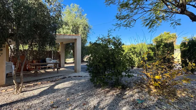 Exclusiva Casa Reformada con Piscina Privada y Parcela de 7.000 m2 en Blanca, Murcia — 49