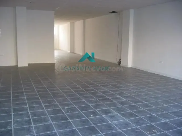 ALQUILER LOCAL COMERCIAL ZONA Huerta Rosales - Valdepasillas