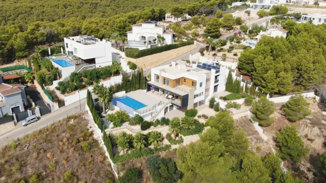 Espectacular villa con mucha privacidad en Altea — 3