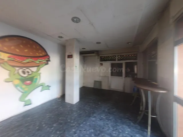 LOCAL EN VENTA EN AVENIDA DE LA BARZOLA - foto 3