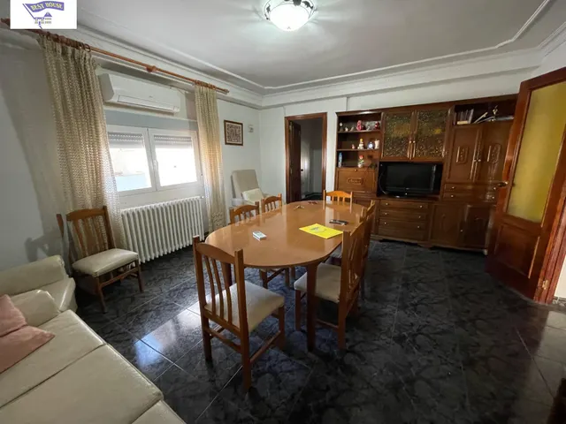 Amplia Casa de Pueblo en Aguas Nuevas con Potencial Único — 27