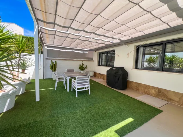 Villa 3 habitaciones 92m² en venta - Bellavista — 28