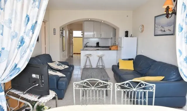 Bonito apartamento en Roses con piscinas comunitarias y vist - foto 4