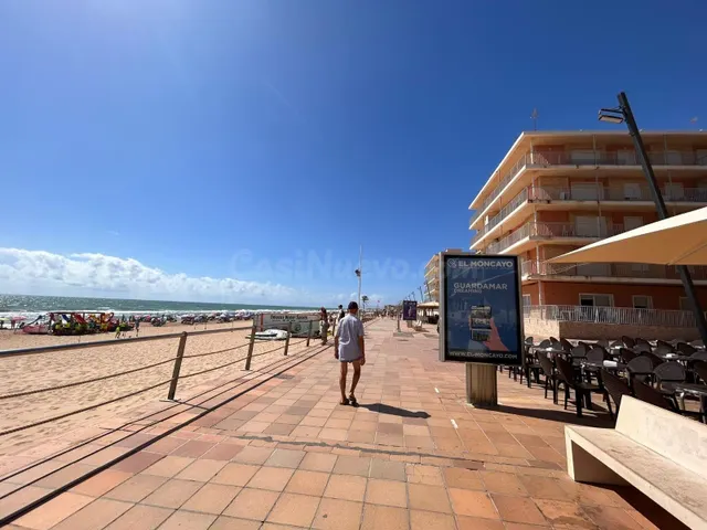 Fantástico local comercial en el centro de Guardamar del Segura, Alicante, Costa Blanca — 14