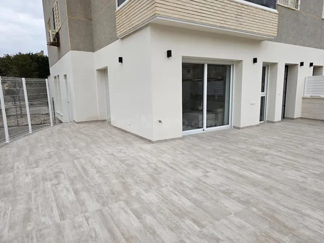 Vivienda a estrenar con 3 dormitorios en residencial con pis - foto 2