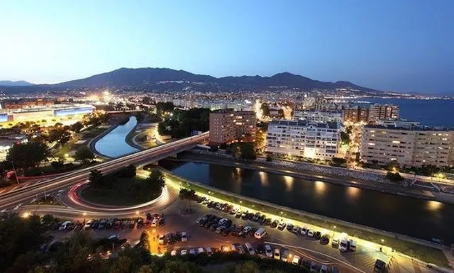 APARTAMENTO A LA VENTA EN FUENGIROLA, CON EXCELENTES VISTAS AL MAR MEDITERRANEO. — 42