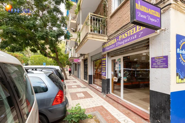 LOCAL COMERCIAL EN EL CHARCÓN — 2