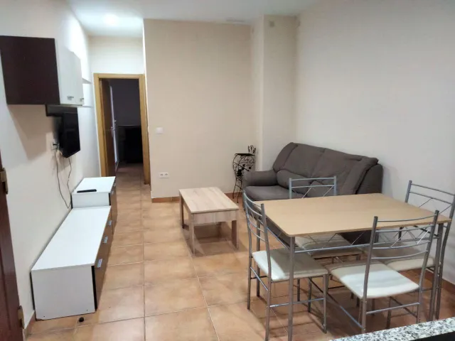 Oportunidad de Inversión en el Centro de Alicante — 2