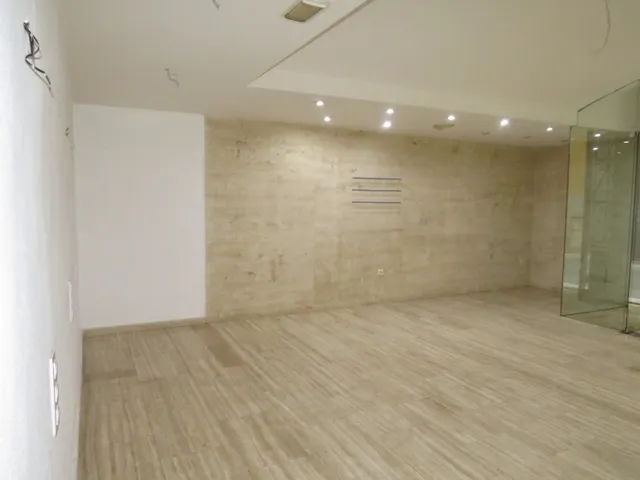 Gran oportunidad alquiler local comercial en zona centro,  Ontinyent (Valencia) — 4