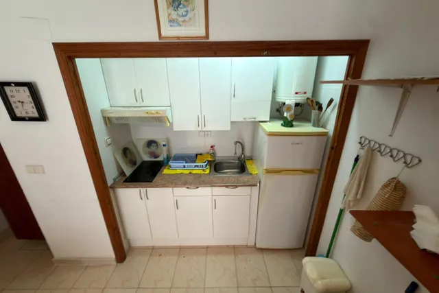 FANTASTICO ESTUDIO A UNOS PASOS DE LA PLAYA, IDEAL PARA PERSONAS SOLTERAS — 16