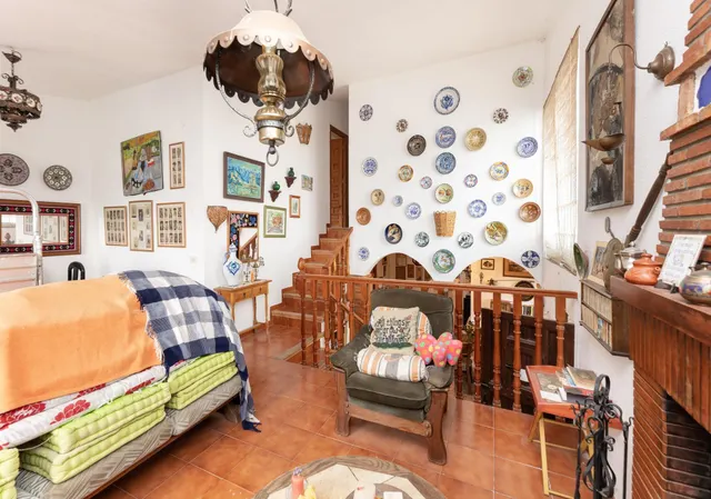 Chalet con gran parcela en Cogollos — 22