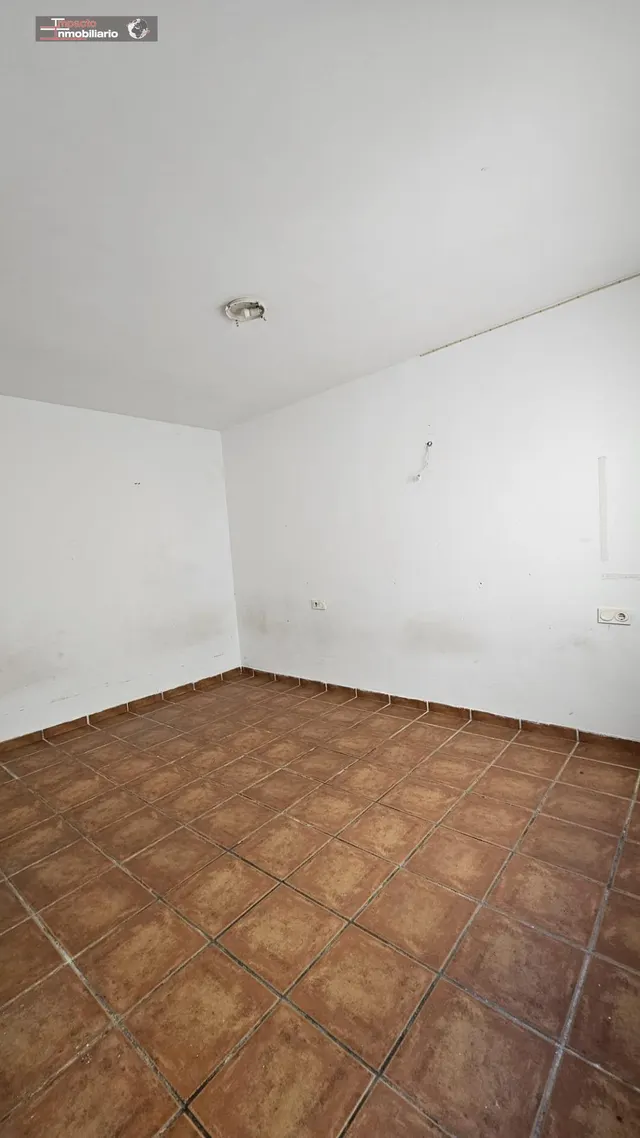 Amplio Piso en Mojácar con Potencial para Reformar - €199,000 — 23