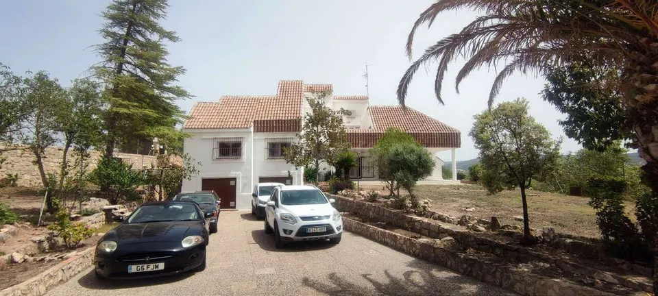 Local comercial 9 habitaciones 694m² en venta - Comunidad valenciana
