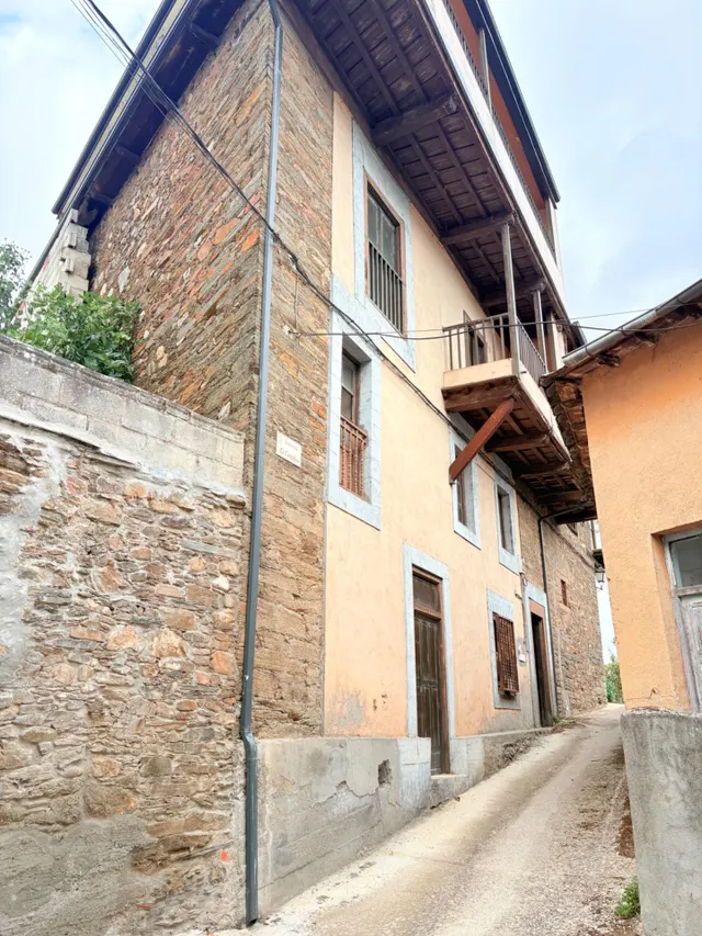 CASA PARA REFORMAR EN VILLAR DE LOS BARRIOS — 2