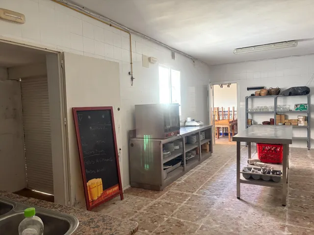 LOCAL COMERCIAL EN ALCORNOCALEJOS — 4