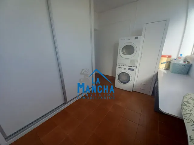 *155.000€* inmobiliaria la mancha vende adosado en Barrax (Albacete). — 42
