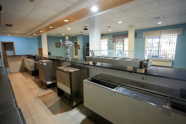 Local comercial de hostelería con gran terraza y salón de eventos en Guadiana. — 22