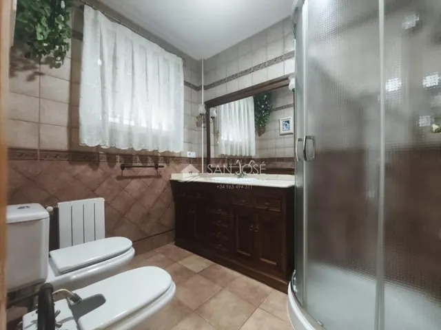 SE ALQUILA BUNGALOW AMUEBLADO EN BUEN ESTADO EN ASPE — 11