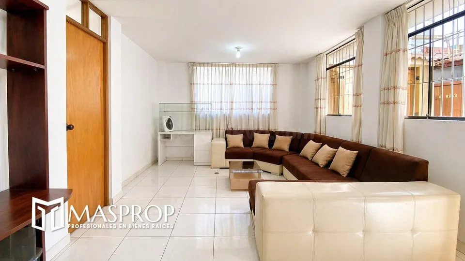 CASA EN VENTA – ZONA VILLA EL SALVADOR | POCOLLAY