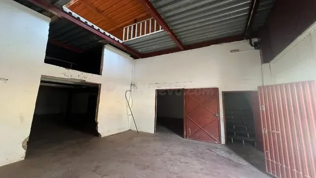 Nave industrial 295m² en venta - Ceuta - foto 2