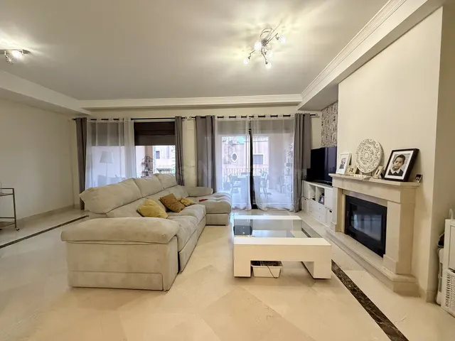 Adosado 4 habitaciones 335m² en venta - Costa Del Sol - foto 4