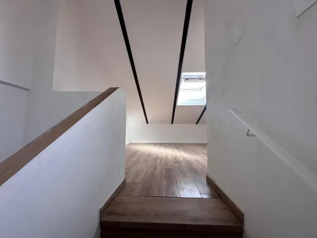 PISO A ESTRENAR EN PASAJE MESONES FABRICA — 28
