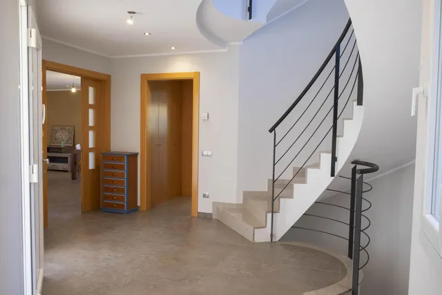 Fantástica torre en venta con jardín en Jorba-Urb. Pla de Torruella (BCN) — 13