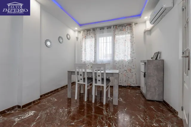 Encantadora Casa Reformada en Ogijares con Vistas y Espacios para Disfrutar — 7