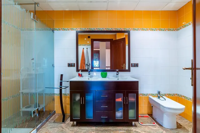 Exclusivo Chalet Independiente en Almerimar: Elegancia, Amplitud, Privacidad, Gran Parcela, Excelentes Calidades y Acabados de Lujo — 38