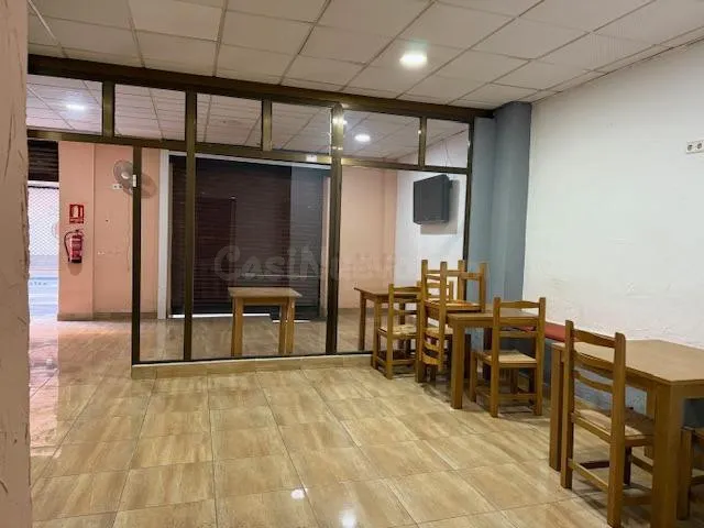 JUNTO PLAZA DE SAN JUAN ALQUILER LOCAL COMERCIAL — 3