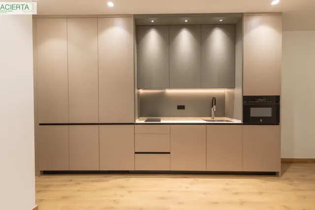 MODERNO ESTUDIO TIPO LOFT EN URBANIZACIÓN VILLA PINEDA - ZON - foto 4
