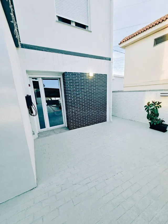 CHALET NUEVO CON PISCINA - foto 4