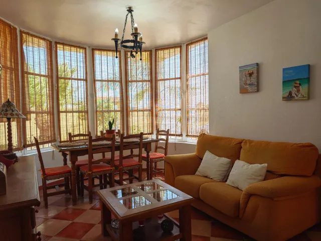 CHALET CON PISCINA EN SANCTI PETRI — 33