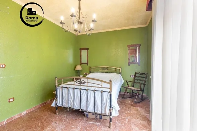 Casa adosada en urbanización con piscina junto al Ferial — 14