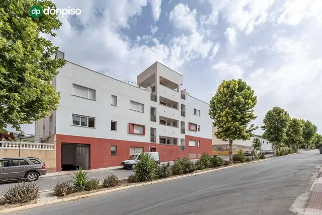 LUMINOSO DÚPLEX EN LÁCHAR — 28