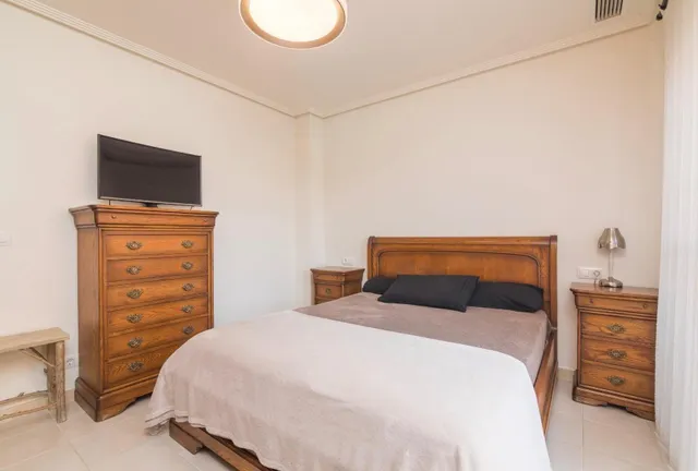AMPLIO DUPLEX EN CAMPO DE GOLF — 15