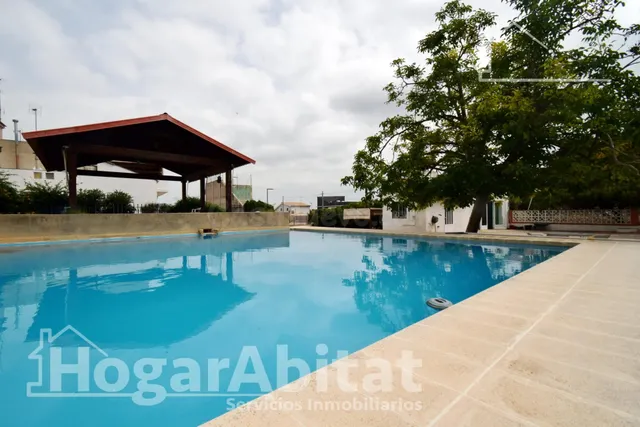 ¡BENICULL CENTRO! MAGNÍFICO CHALET CON PISCINA PRIVADA Y TER - foto 2
