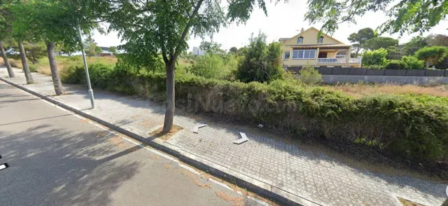 PARCELA EN VENTA EN L'ARAGAI - foto 3